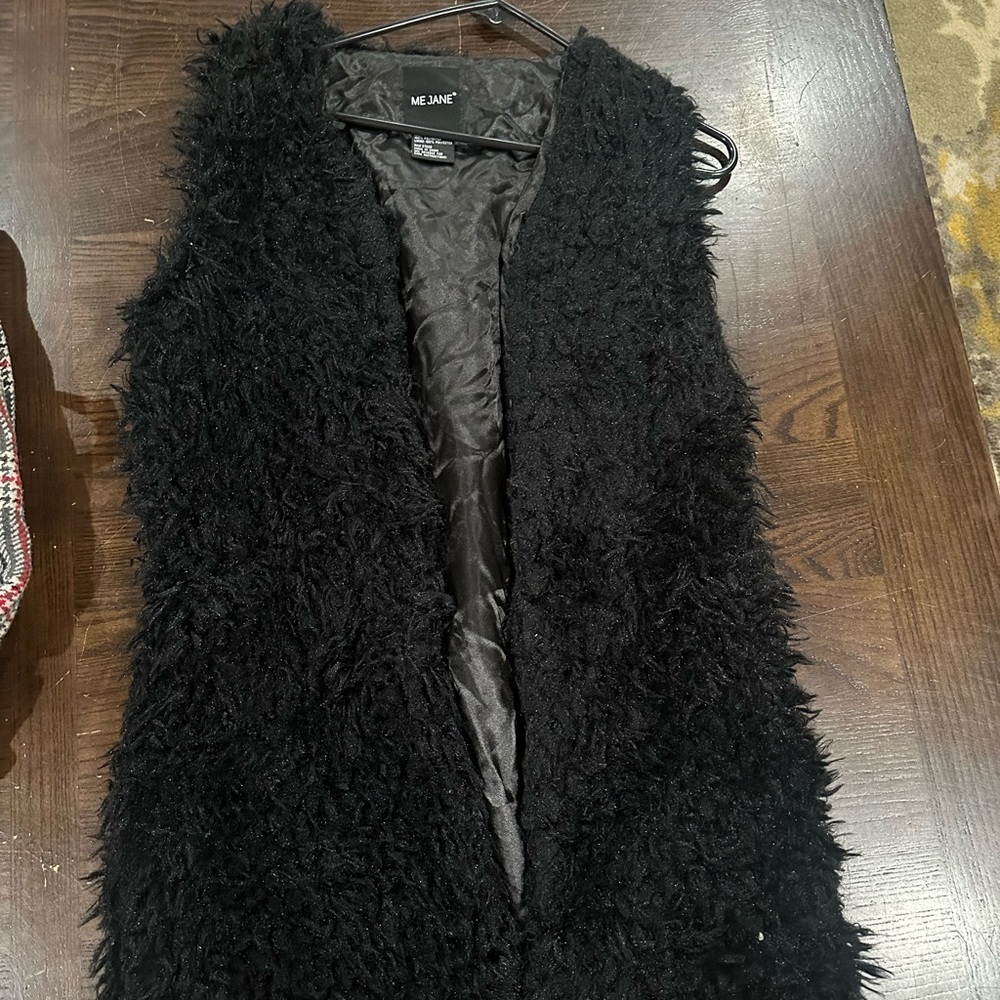 Size small black fur vest